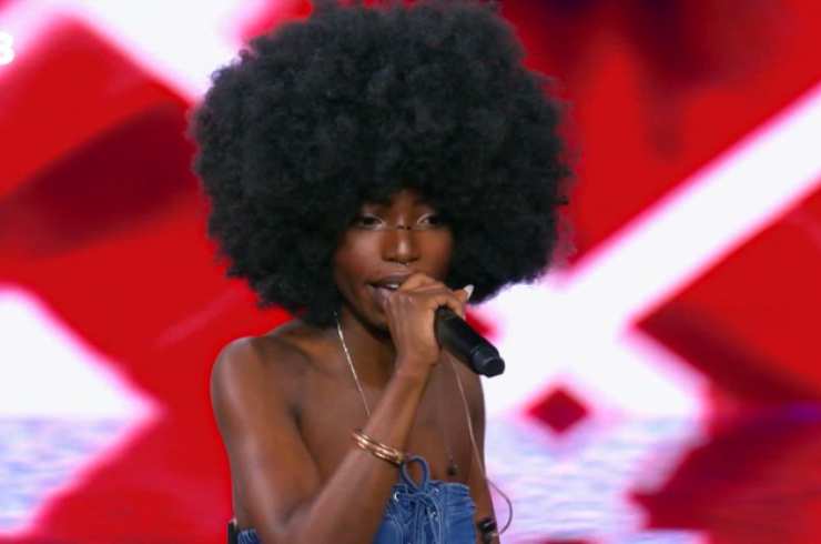 Sakina Sanogoh si esibisce ad X Factor